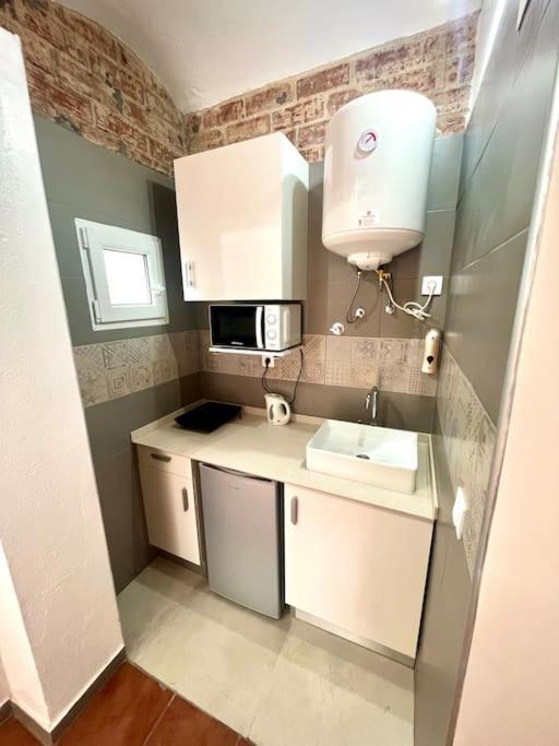 Nuevos Apartamentos Frente Al Mar Y A La Playa Castelldefels Luaran gambar
