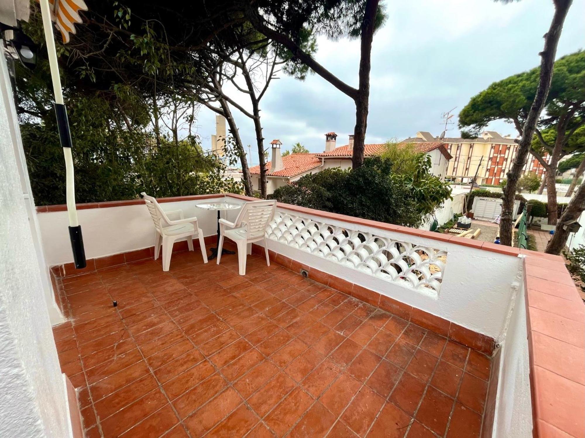 Nuevos Apartamentos Frente Al Mar Y A La Playa Castelldefels Luaran gambar