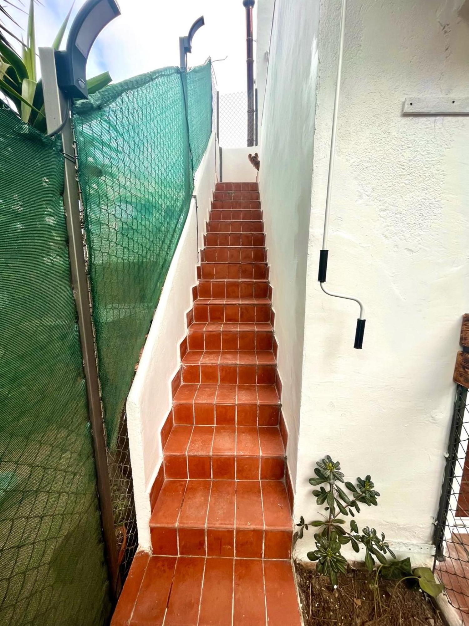 Nuevos Apartamentos Frente Al Mar Y A La Playa Castelldefels Luaran gambar